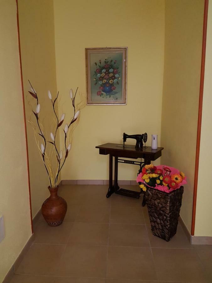 Bed & Breakfast La Pilona Bagnolo San Vito Bagian luar foto